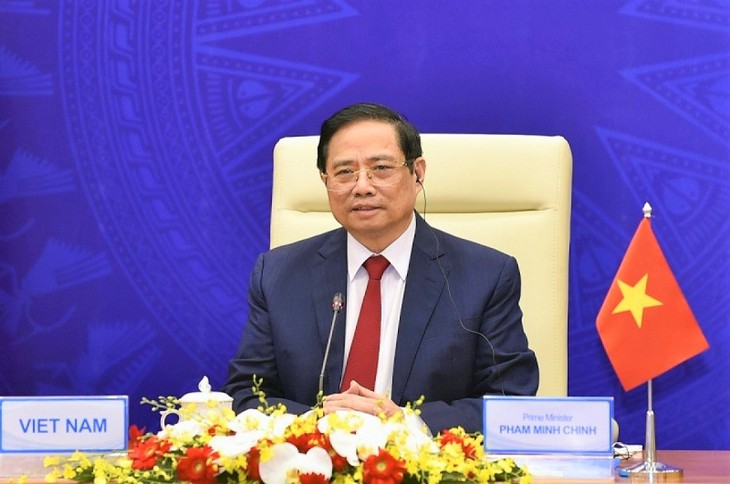 越南政府总理范明正出席第四届“俄罗斯能源周”论坛并发表视频讲话